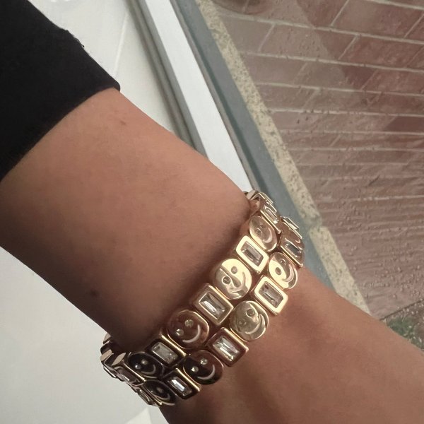 HAPPY FACE BRACELET WITH SHINY STONE 
